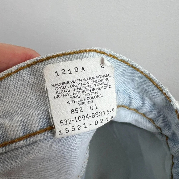 VTG Levi's 521 Jeans Womens Size 8 Floral Applique 90s 1994 Light Wash High Rise - Picture 14 of 15